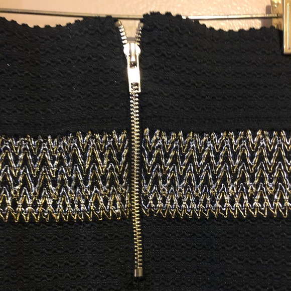 Skirt - Picture 3 of 3